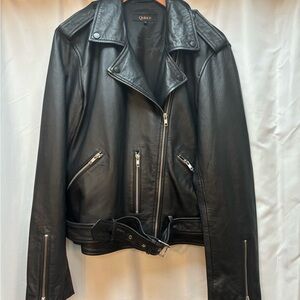 Quince Classic Black Leather Jacket